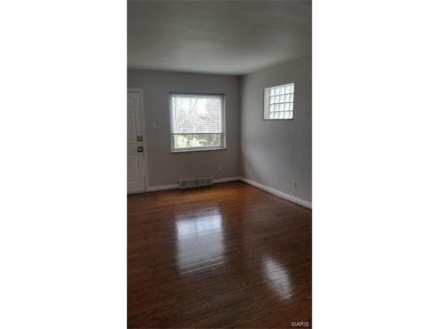 7073 Arcadia Avenue, St Louis, MO 63130