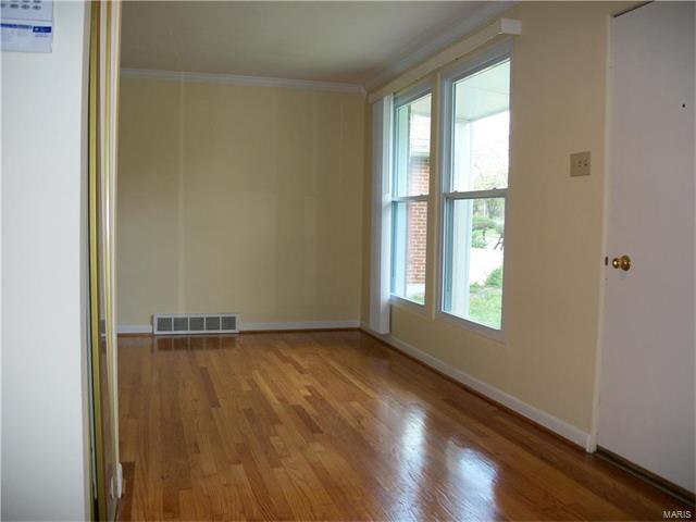 1415 Midland Boulevard, University City, MO 63130
