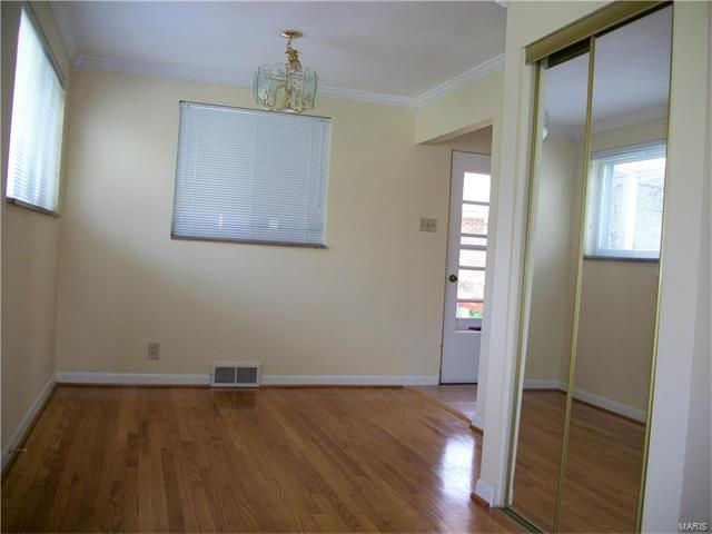 1415 Midland Boulevard, University City, MO 63130