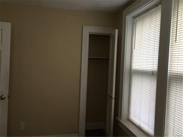 1227 Mount Olive Avenue, St Louis, MO 63130