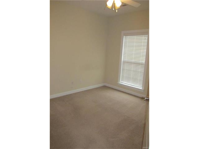 7149 Dartmouth Avenue, University City, MO 63130