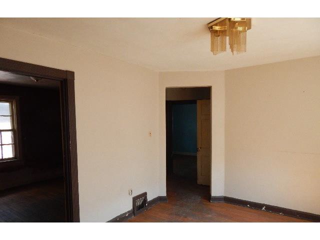 8321 Fullerton AveSaint Louis, MO, 63132Saint Louis County