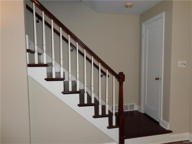716 Berick Drive, St Louis, United States 63132