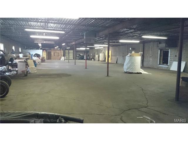 1434 Kingsland AVE, St Louis, United States 63133
