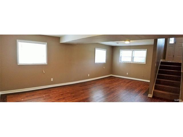 4198 McKibbon Road, St Louis, MO 63134