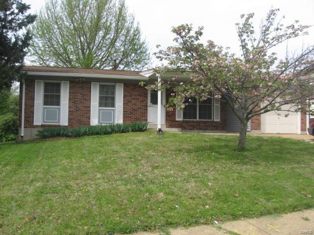 6803 Torlina, St Louis, MO 63134