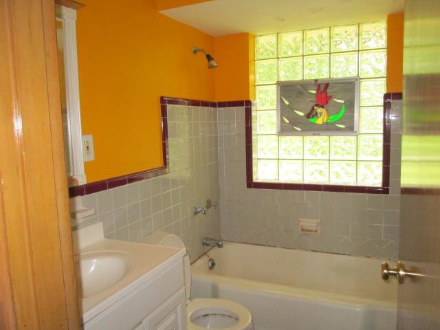 3 Godfrey LnSaint Louis, MO, 63135Saint Louis County