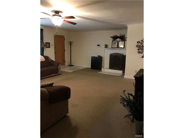 901 Ford Drive, St Louis, MO 63135