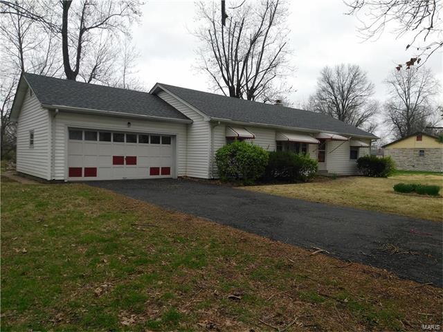 10432 Toelle Lane, St Louis, MO 63137