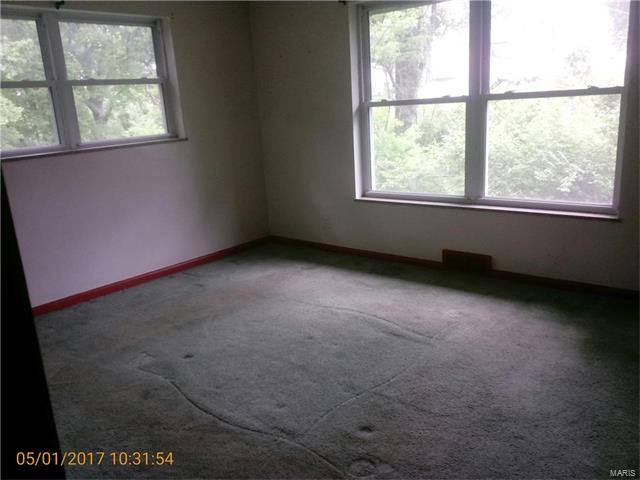 10550 Toelle Lane, St Louis, MO 63137