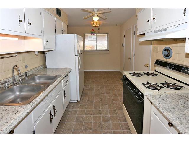 1926 Asheboro Drive, St Louis, MO 63138