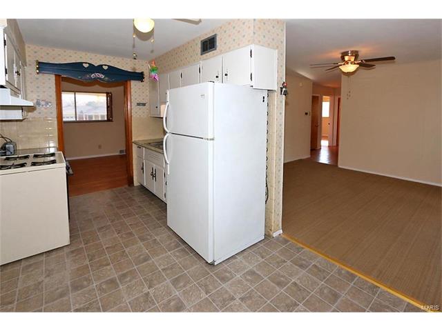 1926 Asheboro Drive, St Louis, MO 63138