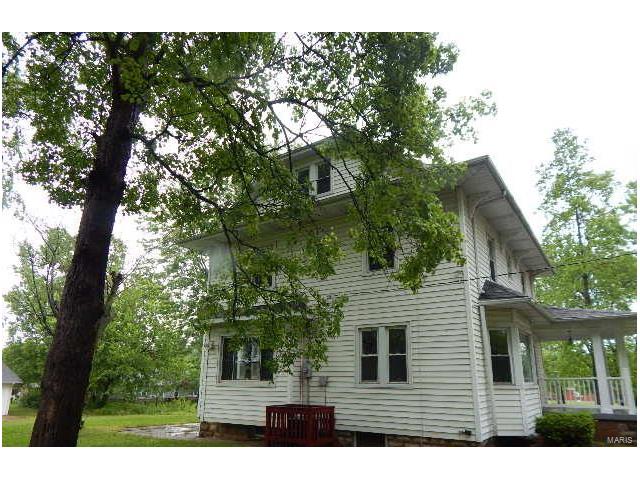 12359 Spanish Pond, St Louis, MO 63138