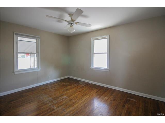 6715 Dale Avenue, St Louis, MO 63139