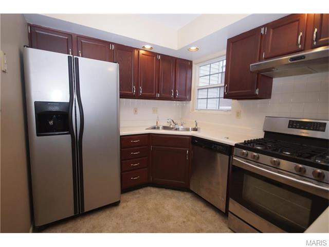 3154 Carrsville Court, St Louis, MO 63139
