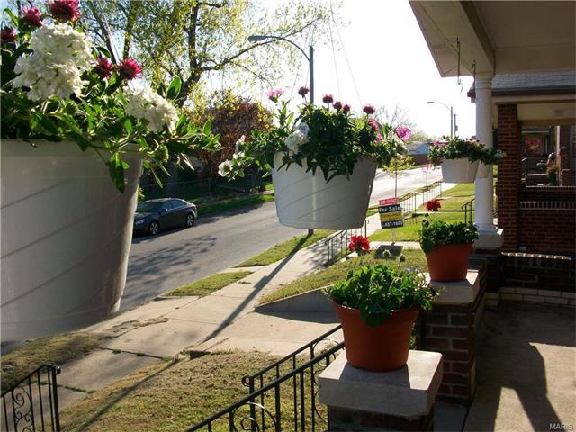 6059 Hartford Street, St Louis, MO 63139