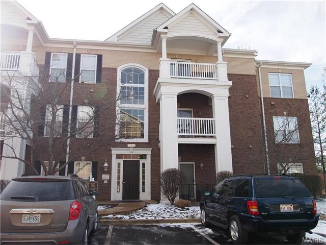 13115 Mill Crossing, St Louis, MO 63141