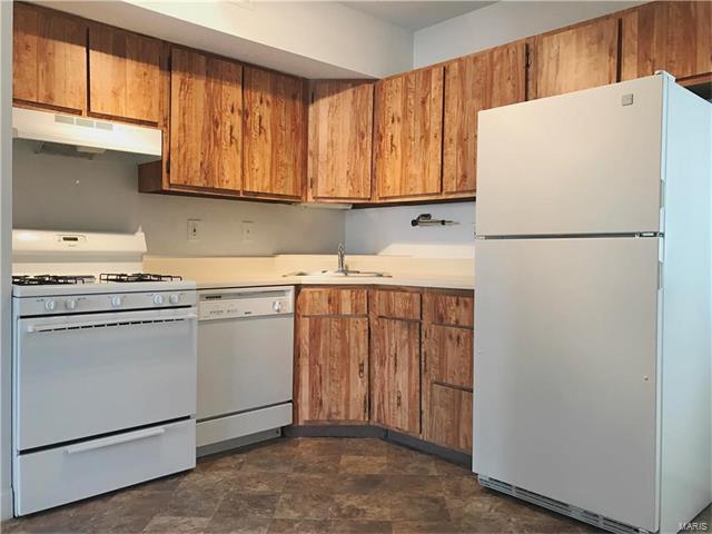 9031 Wrenwood Lane, St Louis, MO 63144