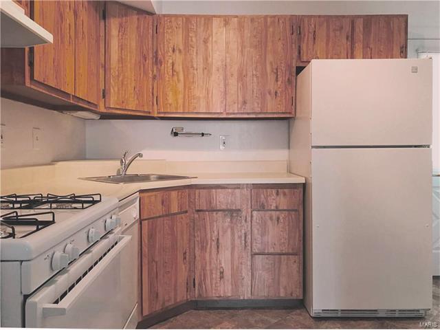 9031 Wrenwood Lane, St Louis, MO 63144