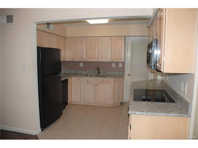 11709 Casa Grande, St Louis, MO 63146