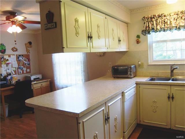 11999 Villa Dorado, St Louis, MO 63146