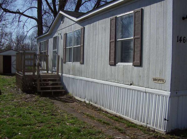 Elm Point Mobile Home Village 1460 S. RueSaint Charles, MO 63301