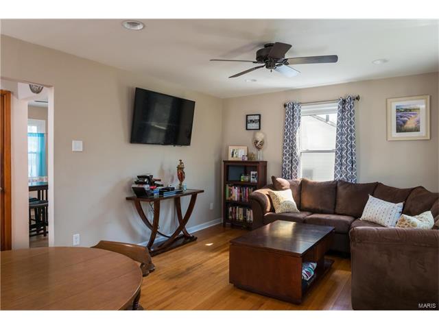 836 Water Street, St Charles, MO 63301