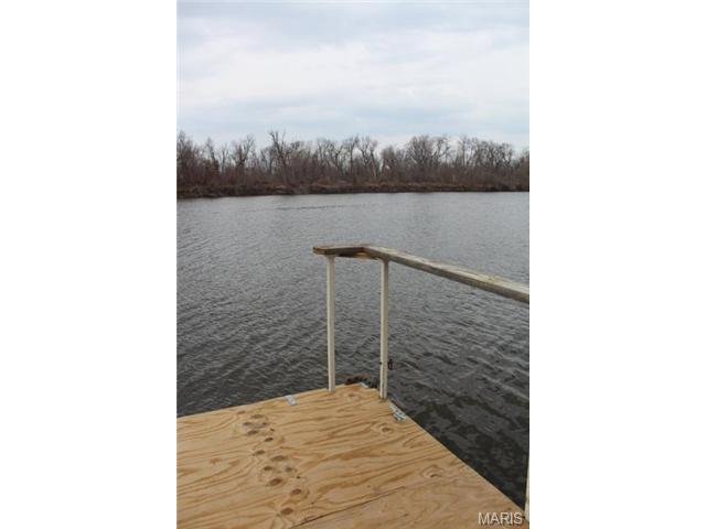 829 Elmer Dwyer Club, St Charles, MO 63301