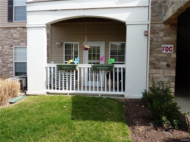 95 Scenic Cove Lane, St Charles, MO 63303