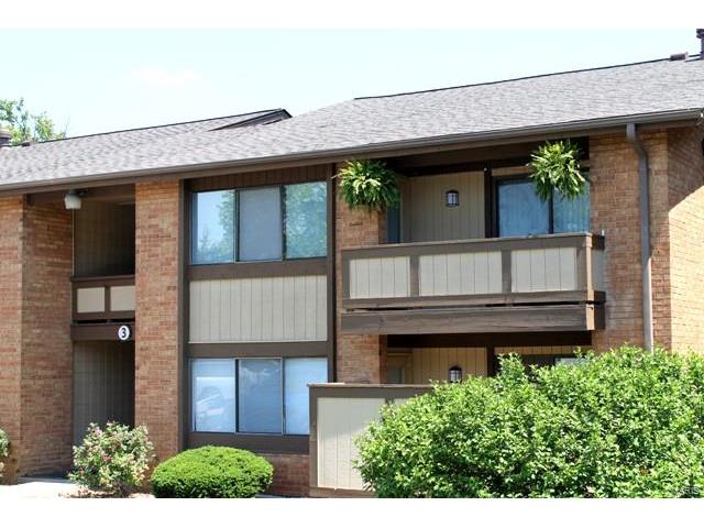 3 Fairways, St Charles, MO 63303