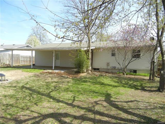 1107 Concord Drive, St Charles, MO 63303