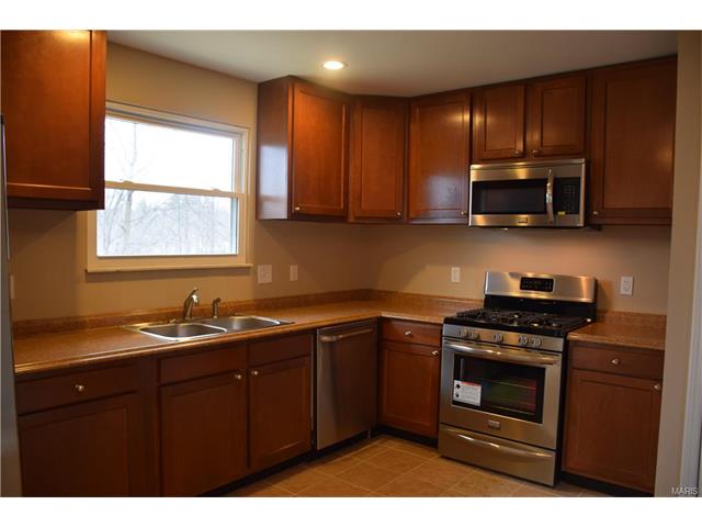 3510 Ridgewood Drive, St Charles, MO 63303