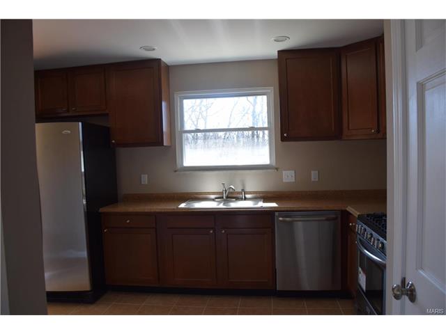 3510 Ridgewood Drive, St Charles, MO 63303