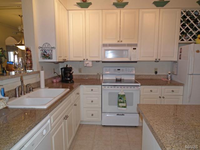 218 Babbling Brook Lane, St Charles, United States 63303