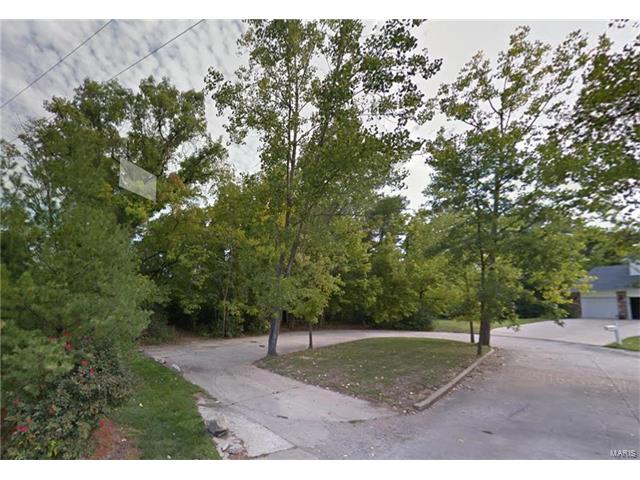 2 Willow Creek Court, St Charles, MO 63304