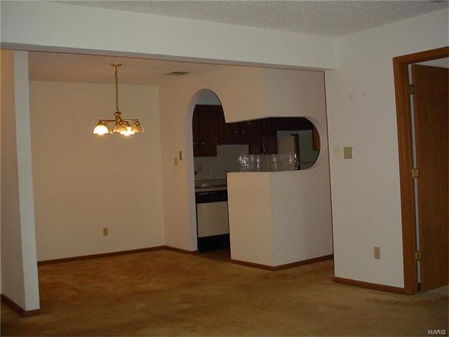 128 Shirley Ridge Drive, St Charles, MO 63304