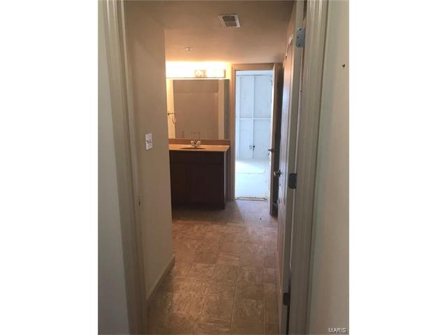 1321 Piedmont, St Peters, MO 63304