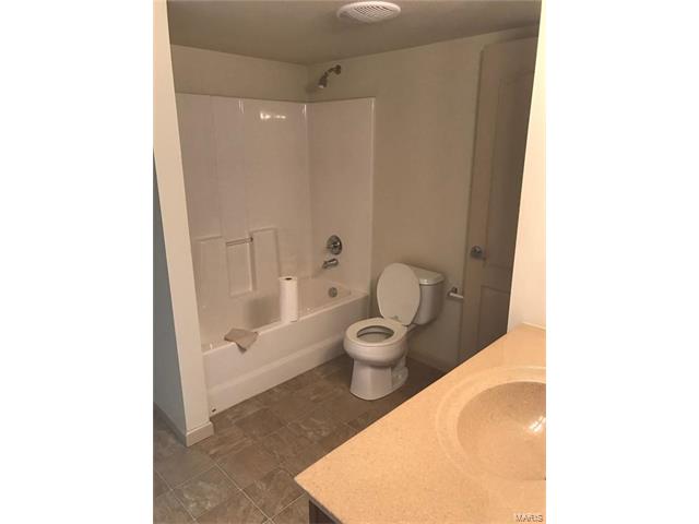 1321 Piedmont, St Peters, MO 63304