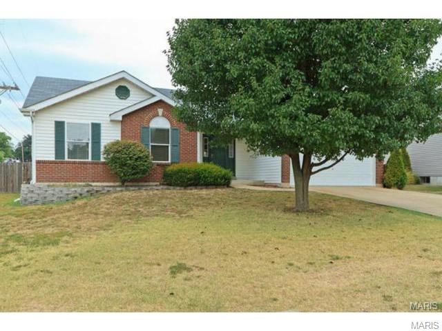 4084 Ramona Lane, St Charles, MO 63304