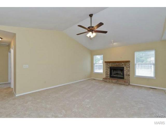 4084 Ramona Lane, St Charles, MO 63304