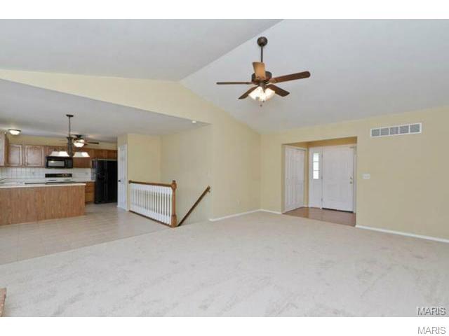 4084 Ramona Lane, St Charles, MO 63304