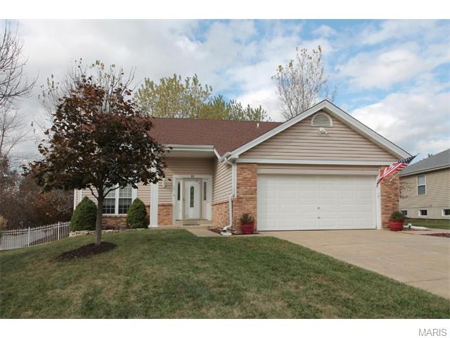 11 Running Waters Court, St Charles, MO 63304