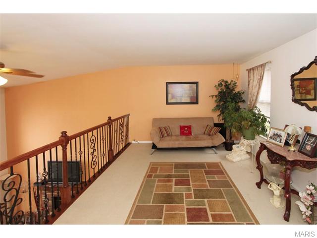 11 Running Waters Court, St Charles, MO 63304