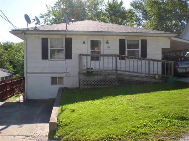 120 North St. Charles, Bowling Green, MO 63334