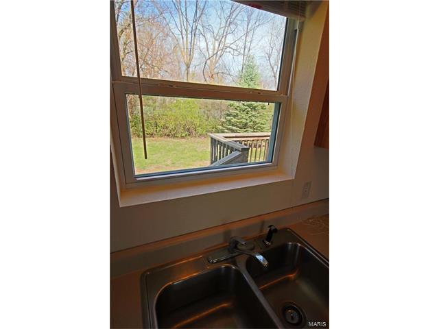 1717 West Centennial Avenue, Bowling Green, MO 63334