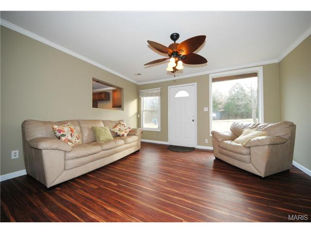 985 Highway DD, Defiance, MO 63341