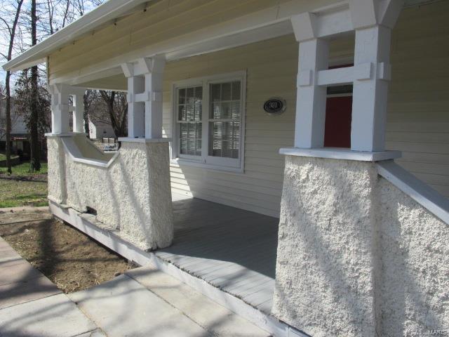 301 Brownsmill Road, Elsberry, MO 63343