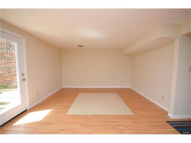 29442 State Highway Y, Jonesburg, MO 63351