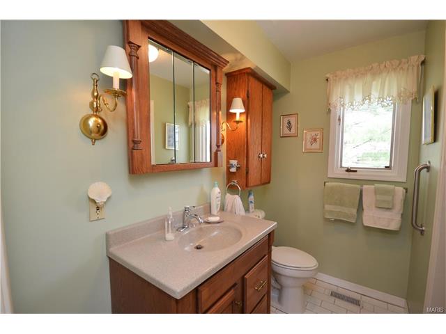 29442 State Highway Y, Jonesburg, MO 63351