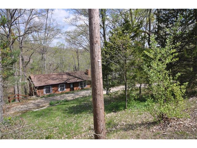 934 Long Bow, Lake Sherwood, MO 63357